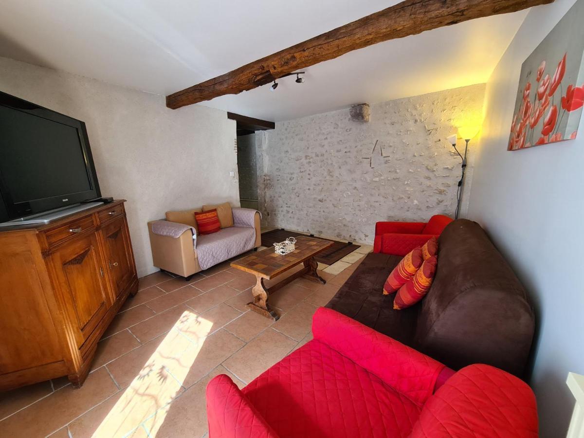 Gite 4 Pers. Avec Terrasse Privative Entre Sologne Et Chateaux De La Loire - Fr-1-590-36 Cléry-Saint-André Exterior foto